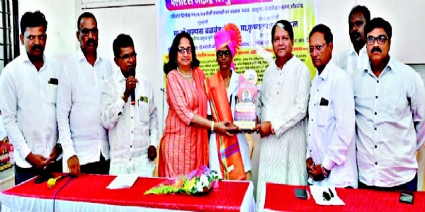 अंतरराष्ट्रीय नर्स डे पर योगिताडामसे सहित 12 नर्सेंस्‌‍ सम्मानित