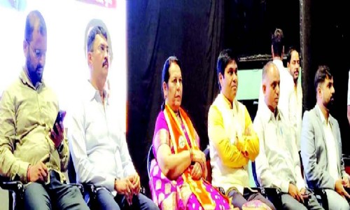 एकनाथ शिंदे बालासाहेब की विरासत को आगे बढ़ा रहे