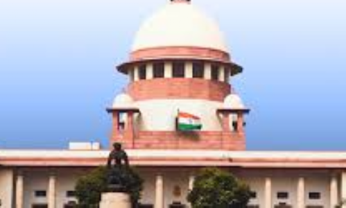 हैदराबाद यूनिवर्सिटी में पेड़ाें की अवैध कटाई काे लेकर सुप्रीम काेर्ट द्वारा सख्त चेतावनी