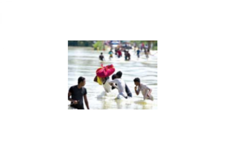 असम में बाढ़ के कहर के बाद अब बीमारी का खतरा